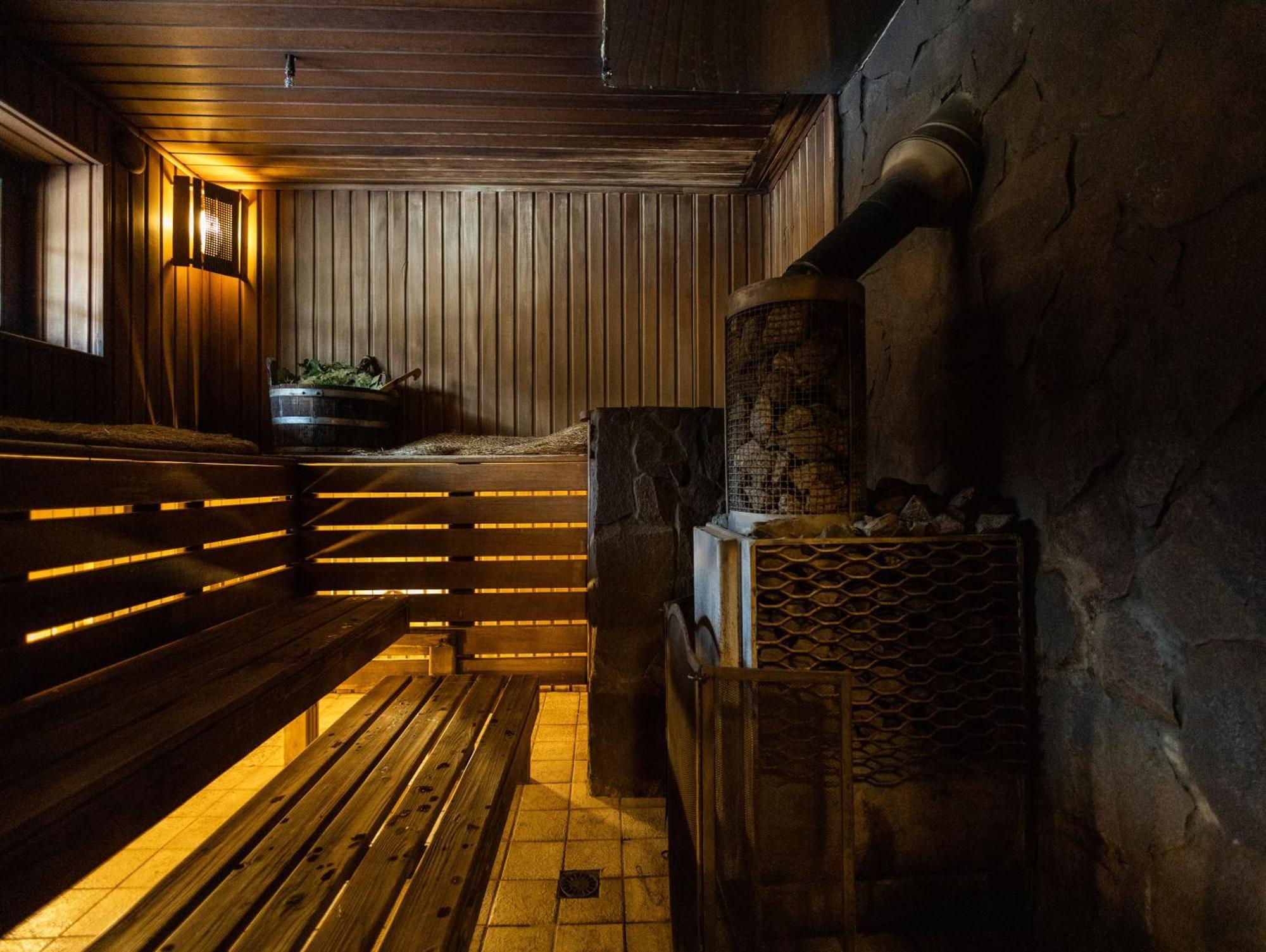 Hotel Korunka à Tatariv Extérieur photo